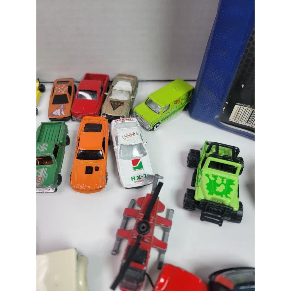Mixed Lot 40+ Toy Cars Trucks Hot Wheels Matchbox McDonald’s Diecast w/ Carry...